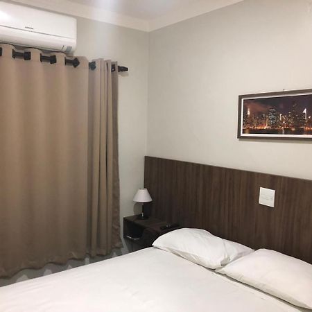 Hotel Redentora Plaza Сао Жозе до Рио Прето Екстериор снимка